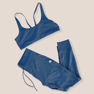 Vuori Leggings and Sports Bra Set
